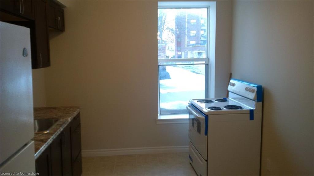 840-846 King Street E Property Photo 24