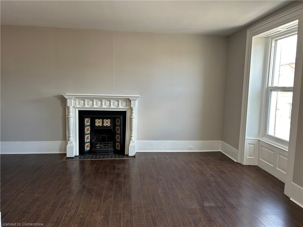 840-846 King Street E Property Photo 27