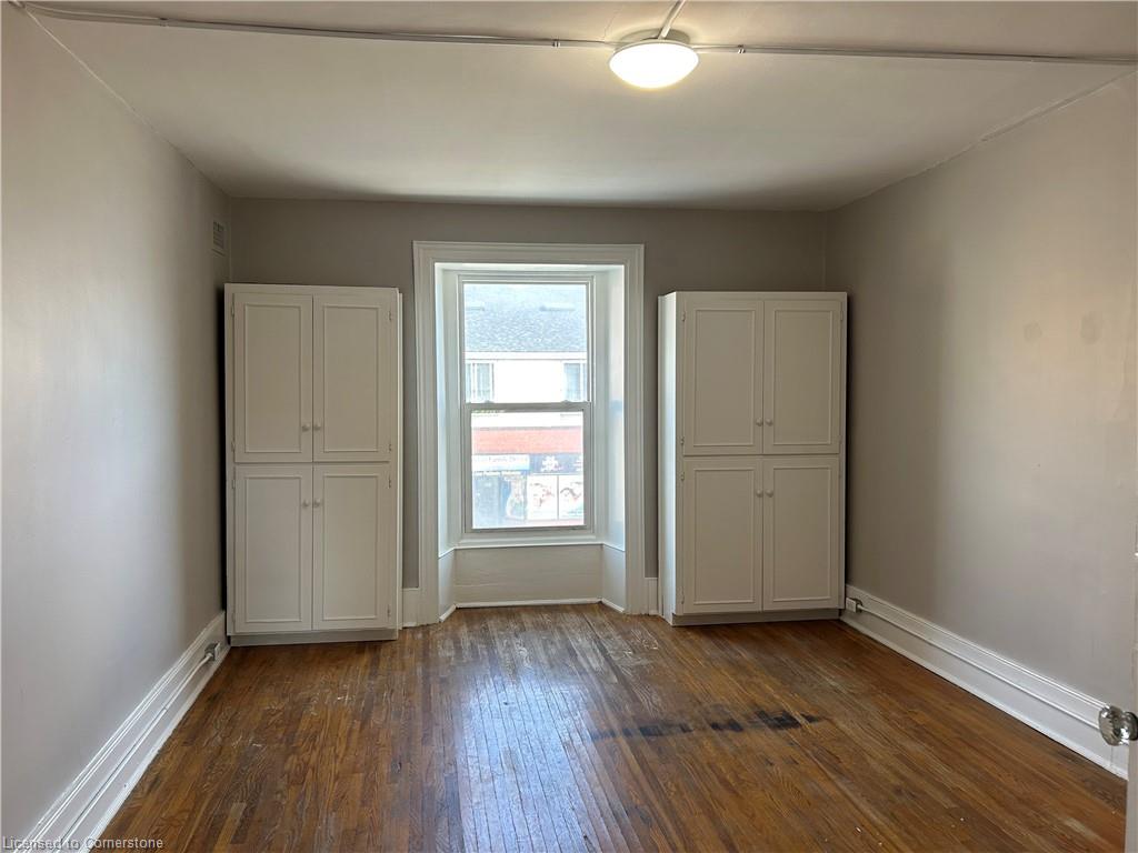 840-846 King Street E Property Photo 32