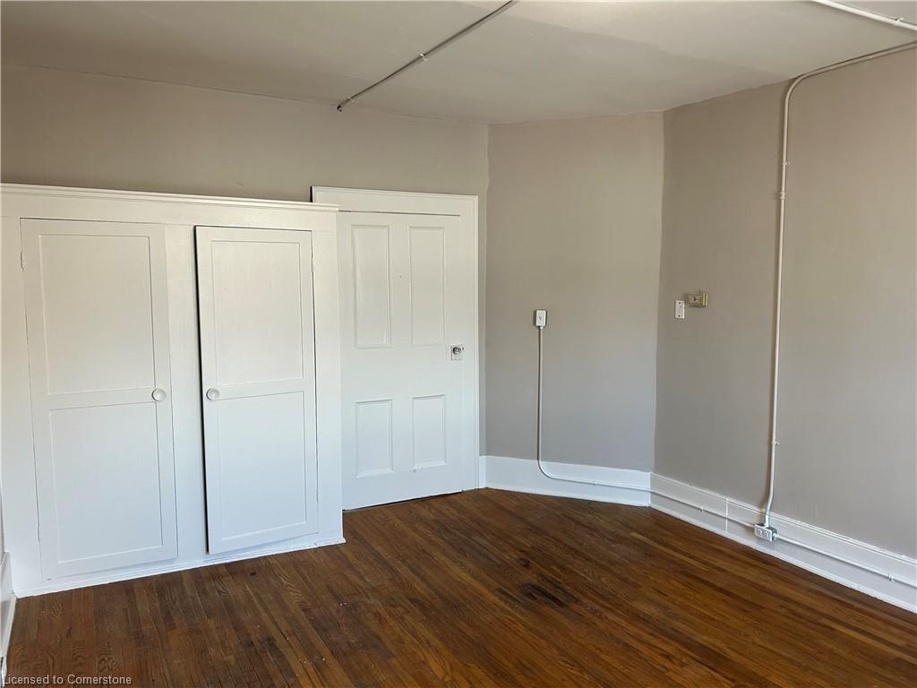 840-846 King Street E Property Photo 33