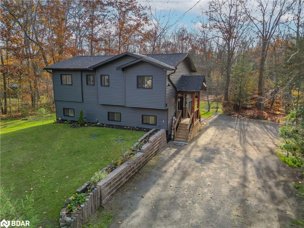 39 Becketts Sideroad Side Road Property Photo 2