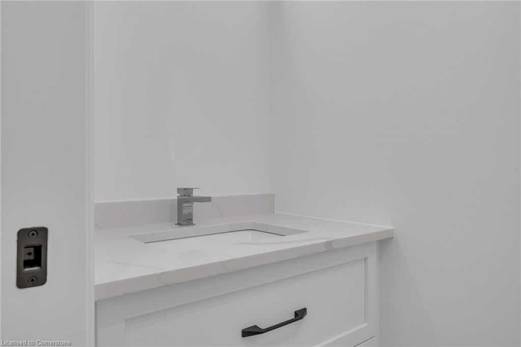 3643 Vosburgh Place Property Photo 19