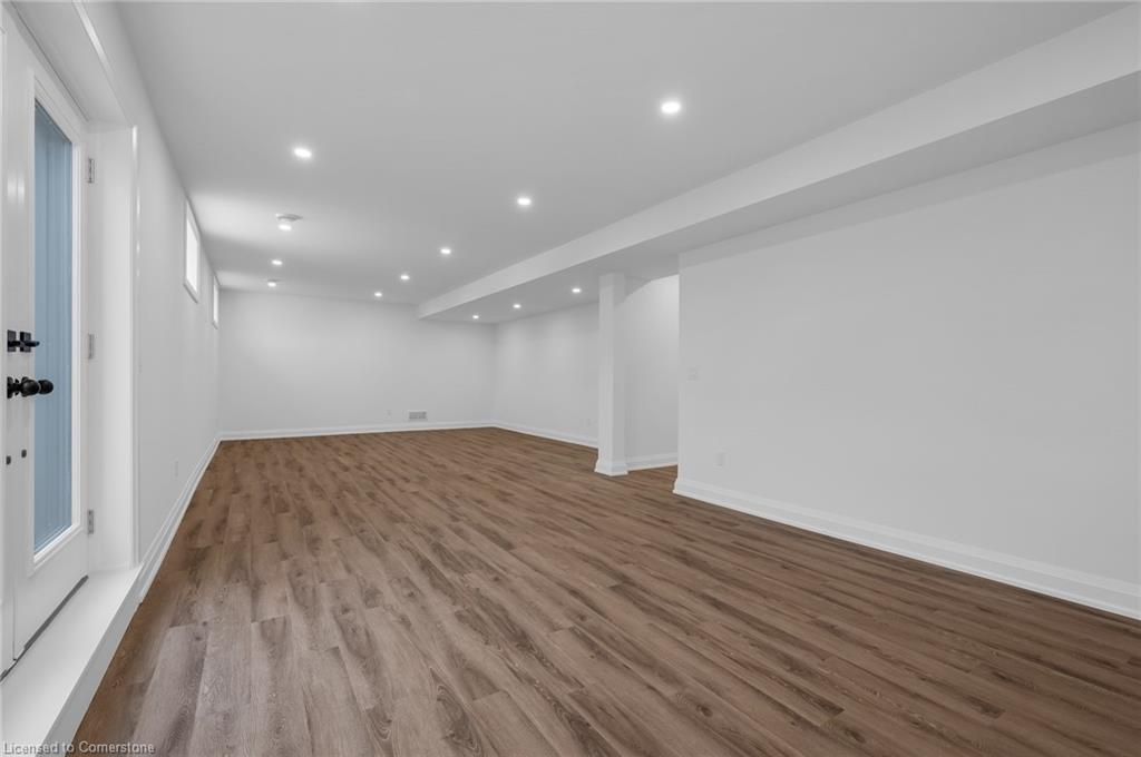 3643 Vosburgh Place Property Photo 28