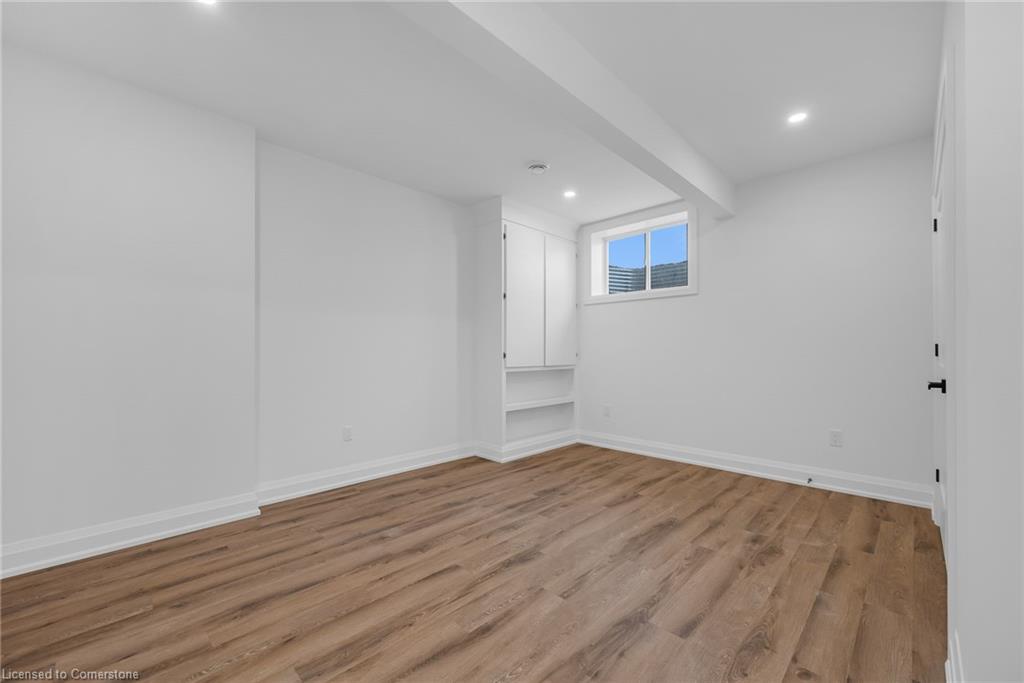 3643 Vosburgh Place Property Photo 31