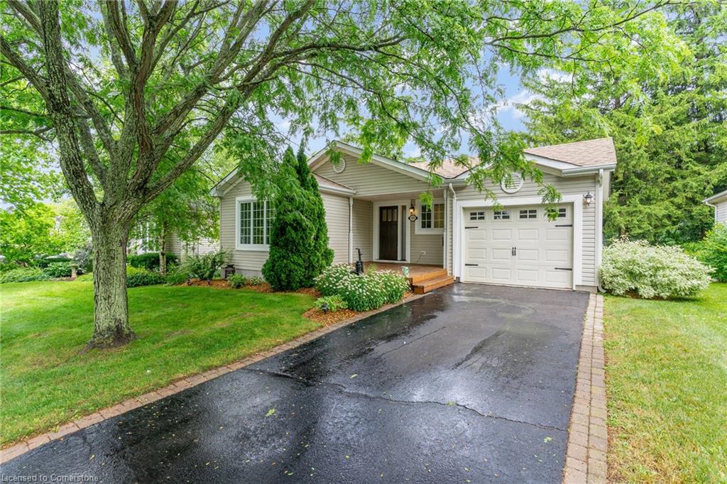 105 Glenariff Drive Property Photo 2