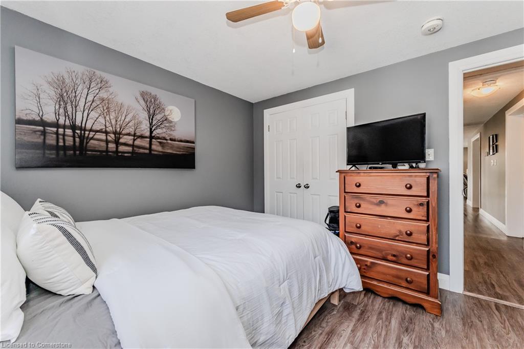339 Elma Street E Property Photo 15