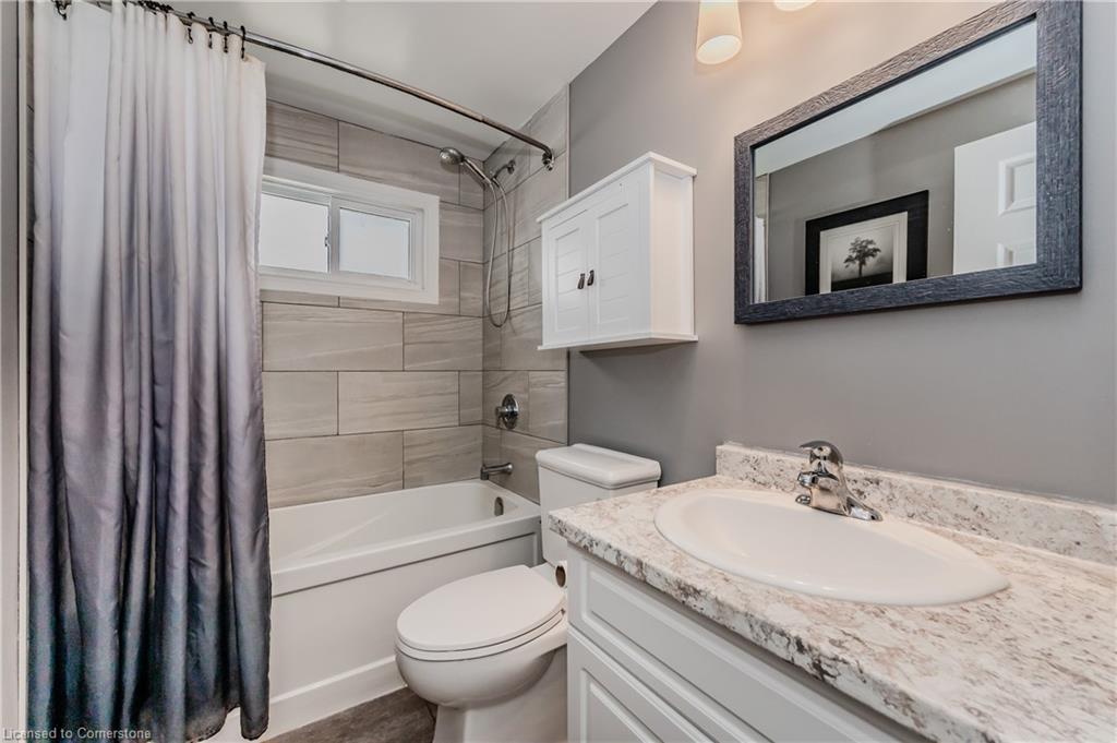 339 Elma Street E Property Photo 16