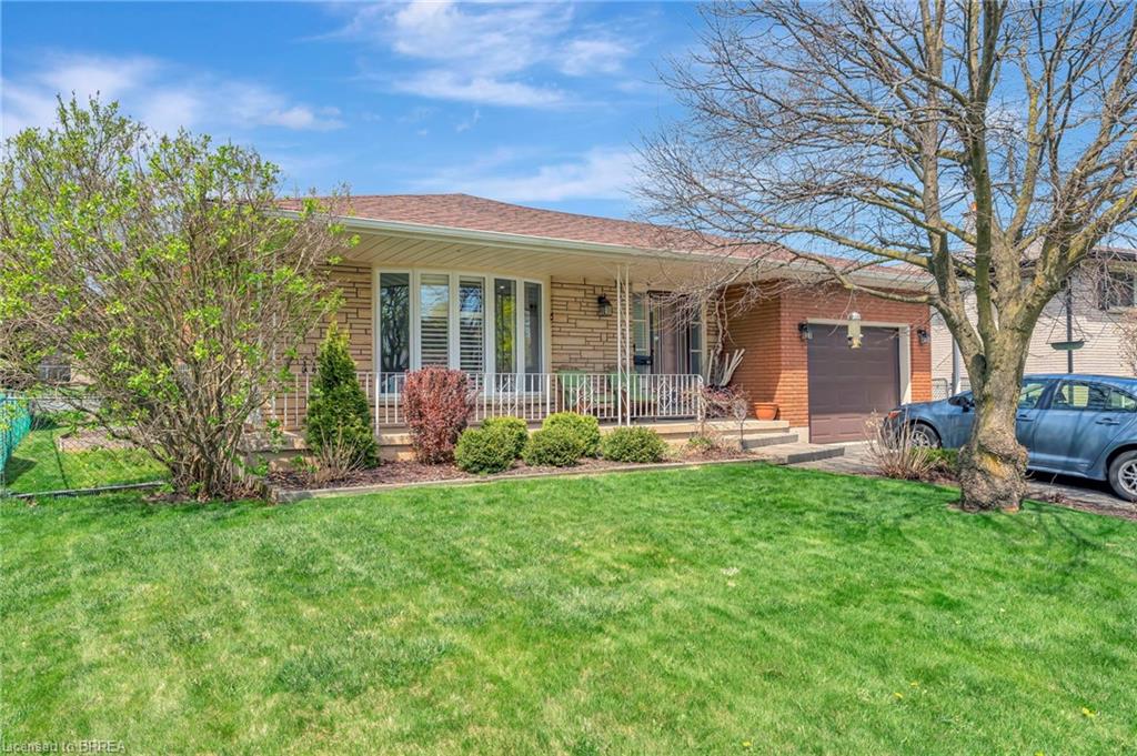 64 Farringford Drive Property Photo 1