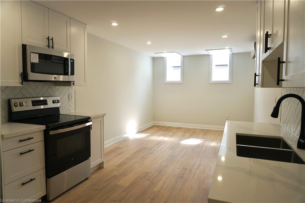 1-588 Barton Street E Property Photo 1