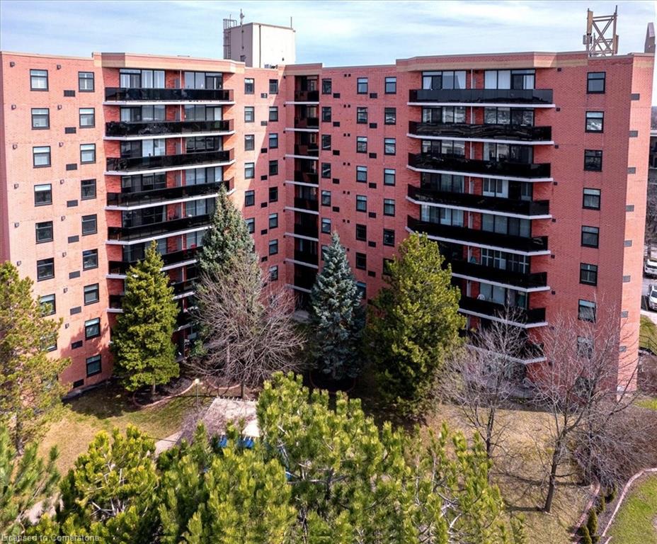606-9 Bonheur Court Property Photo
