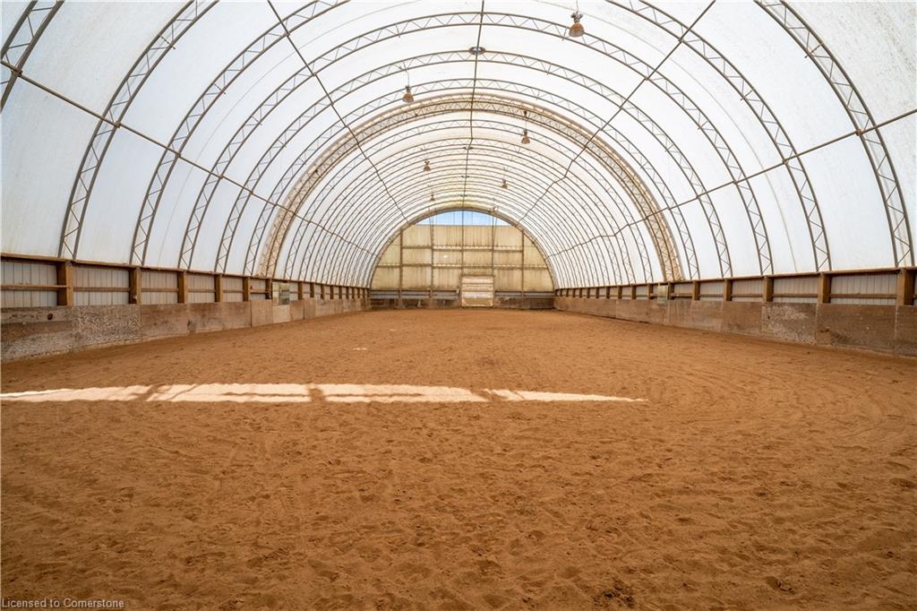 1748 Centre Road Property Photo 28