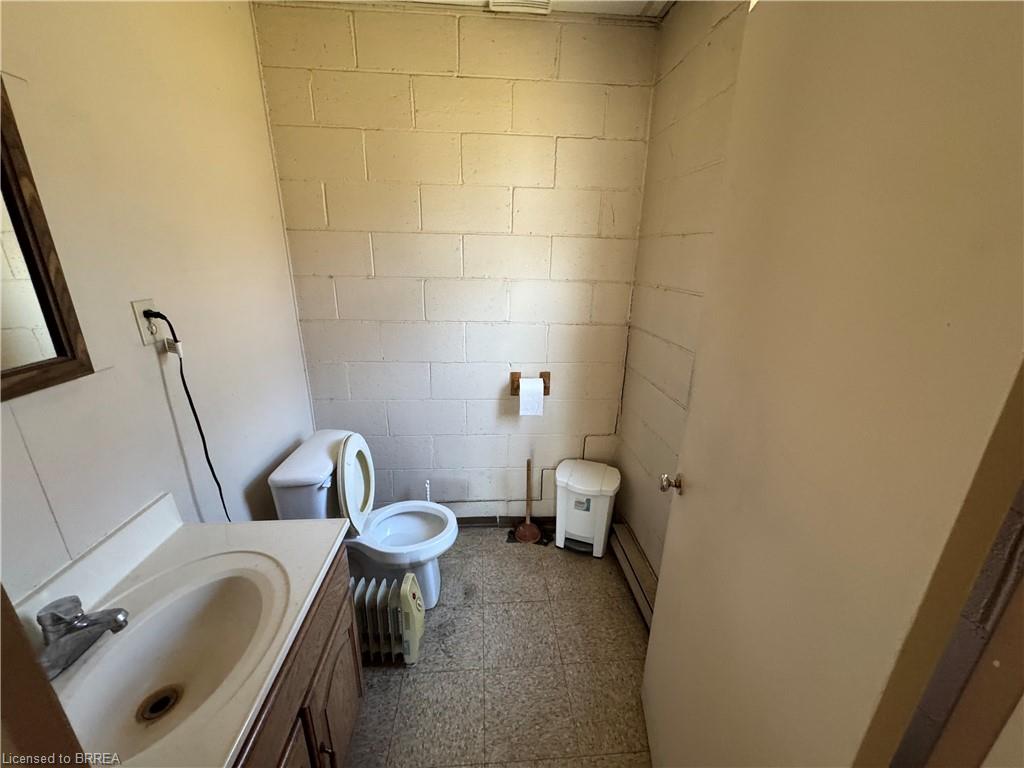 1-43 Spalding Drive Property Photo 5