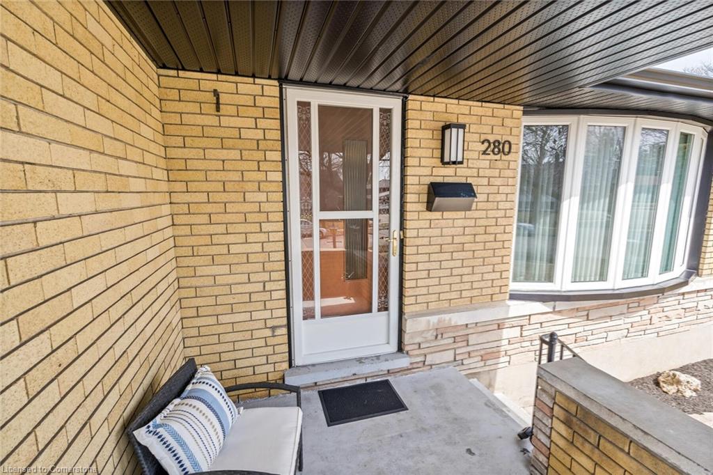 280 Dixon Street Property Photo 6