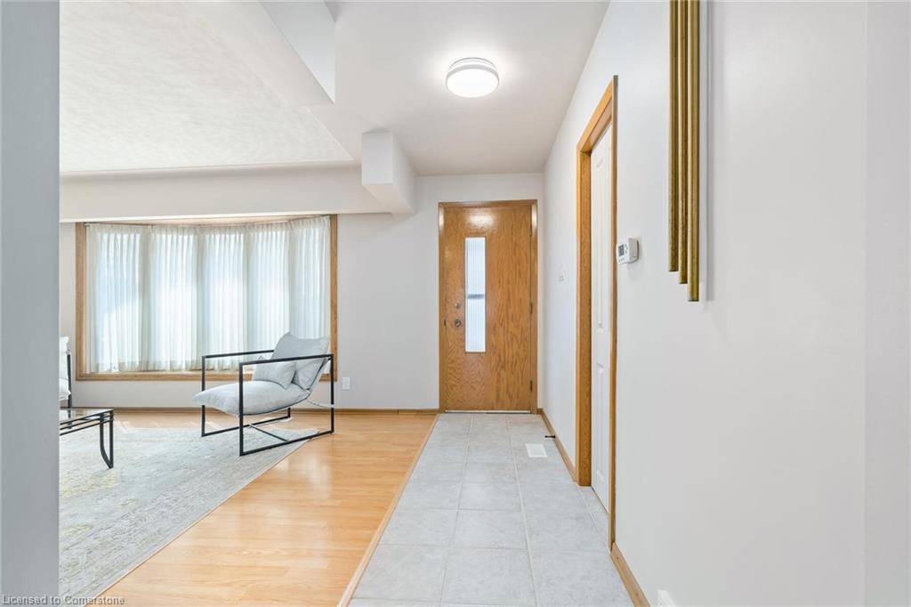 280 Dixon Street Property Photo 7