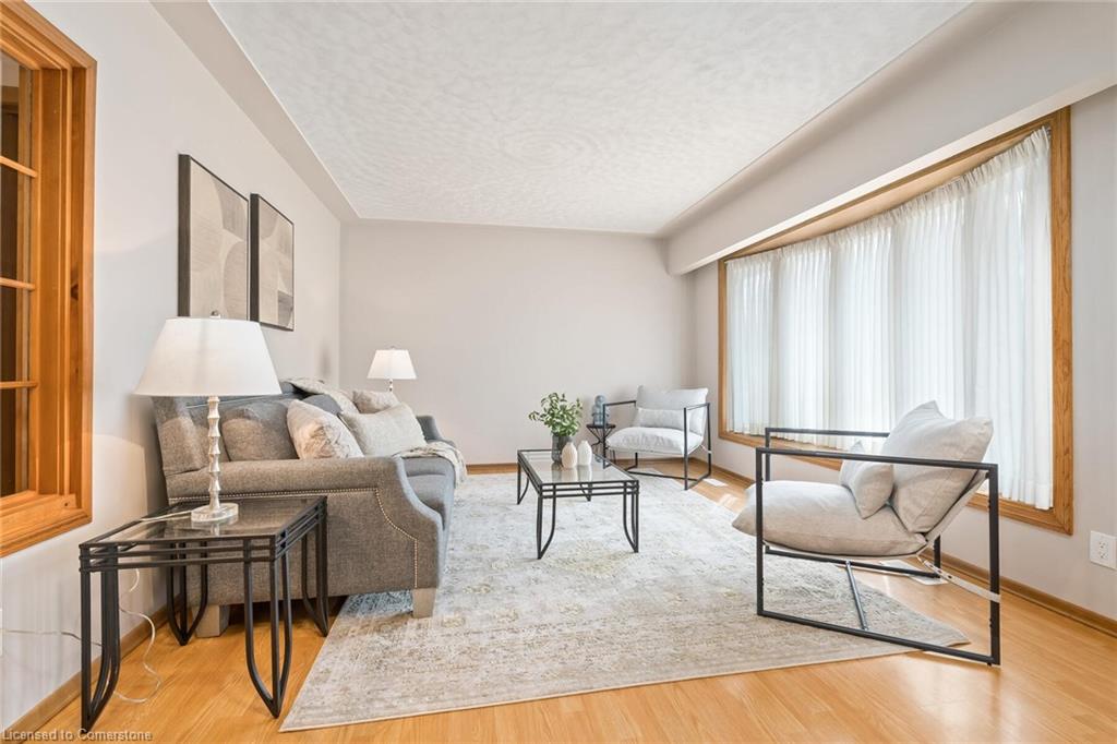 280 Dixon Street Property Photo 10