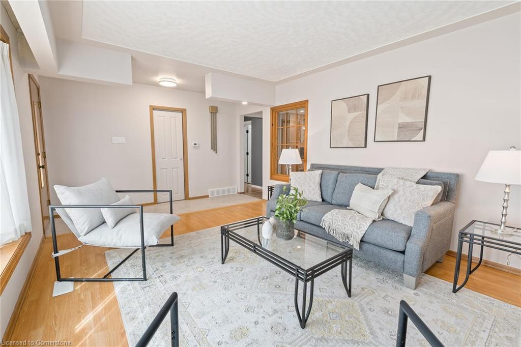 280 Dixon Street Property Photo 11