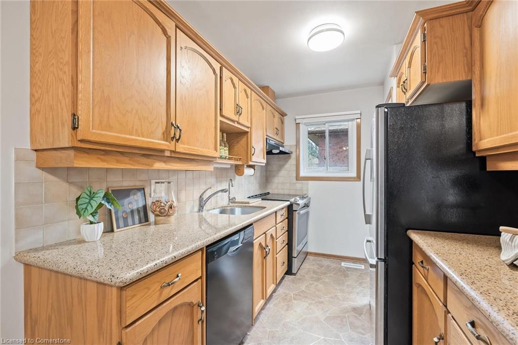 280 Dixon Street Property Photo 16