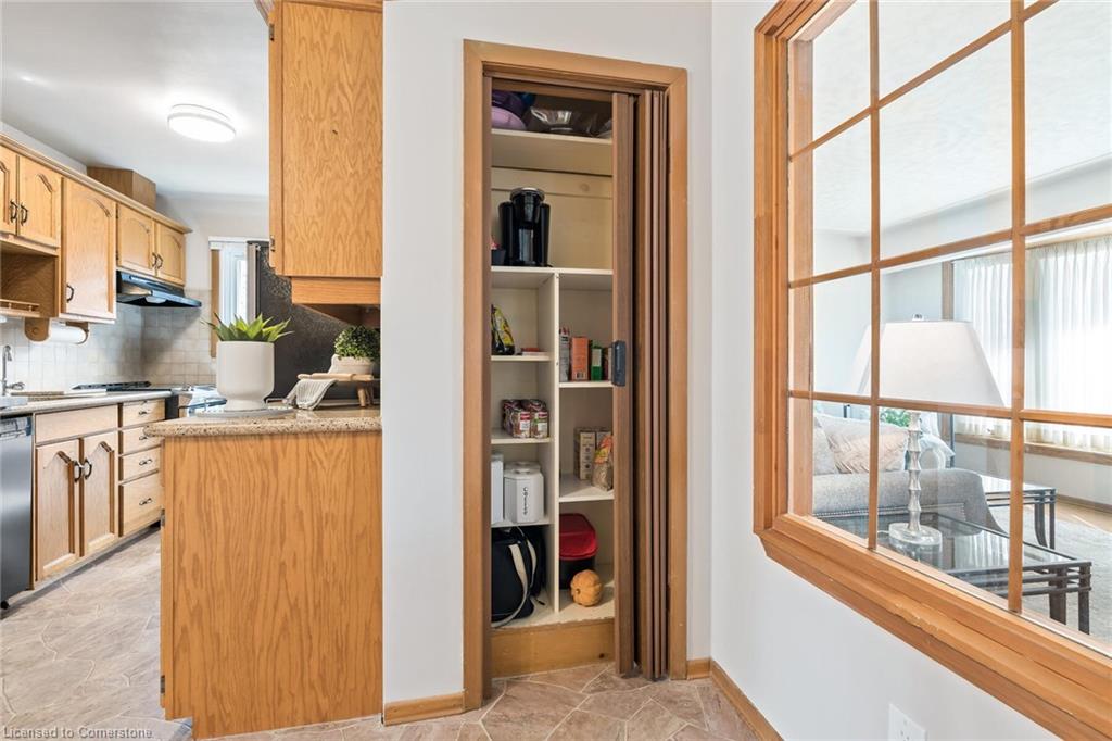 280 Dixon Street Property Photo 21