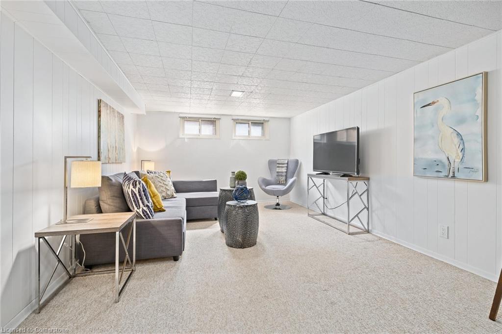 280 Dixon Street Property Photo 30