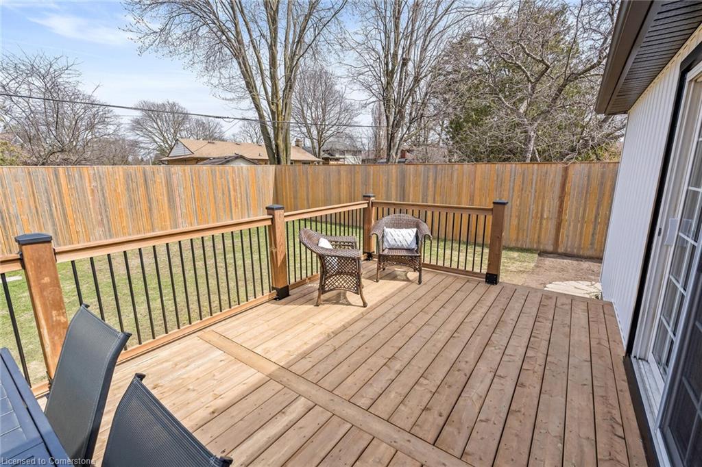 280 Dixon Street Property Photo 39