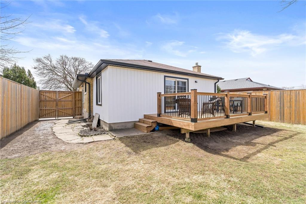 280 Dixon Street Property Photo 44