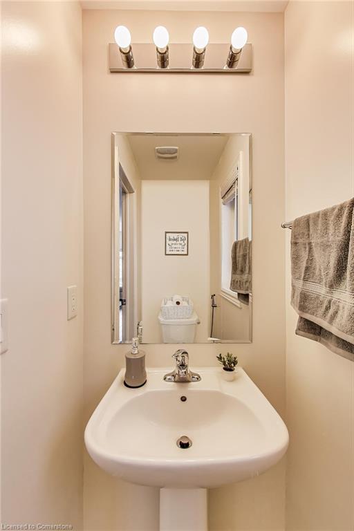 3947 Tufgar Crescent Property Photo 16