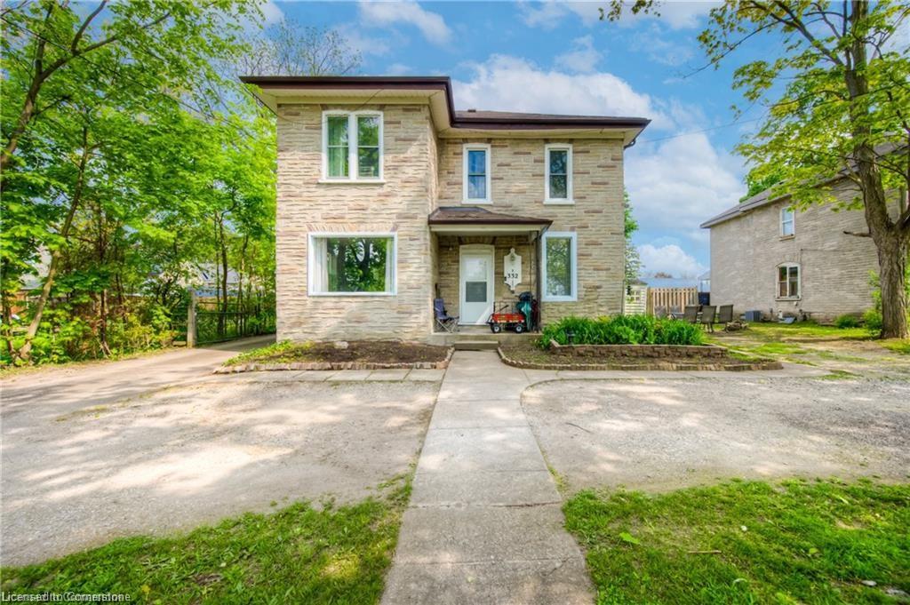 332 Queen Street W Property Photo 1