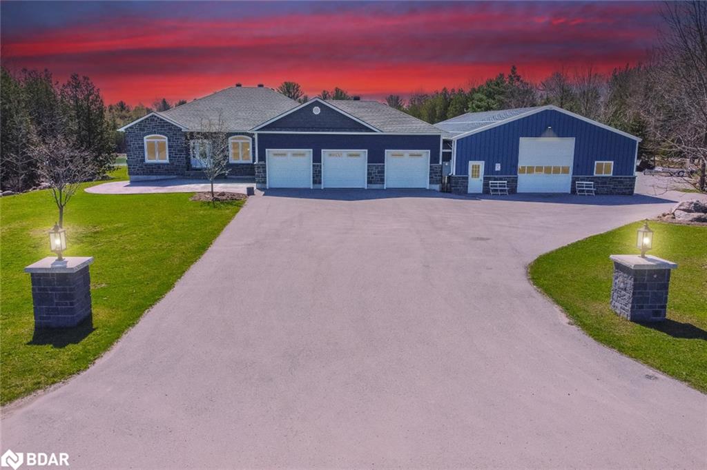2085 Warminster Road Property Photo 2