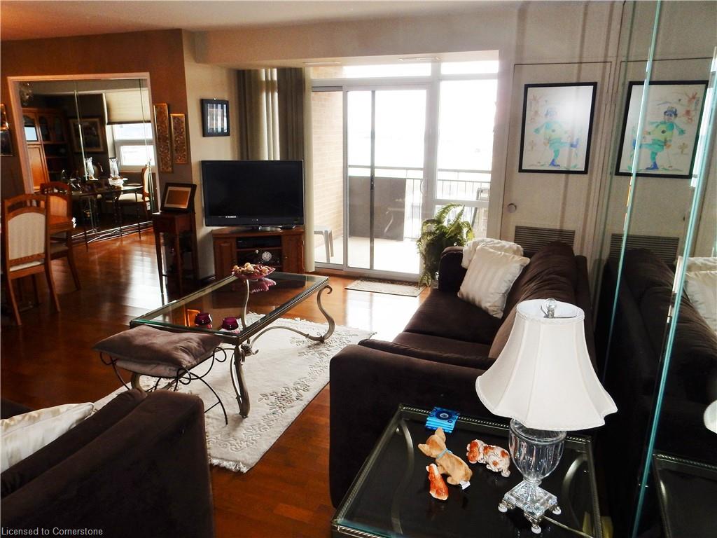 1512-500 Green Road Property Photo 16