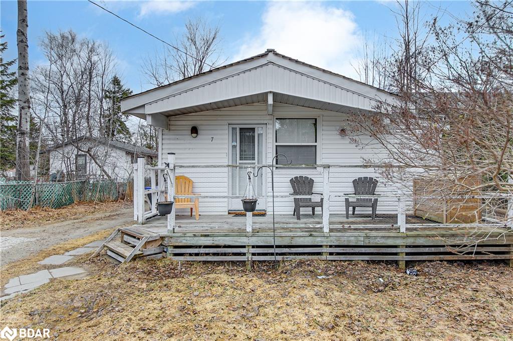 7 60th Street S Property Photo 1