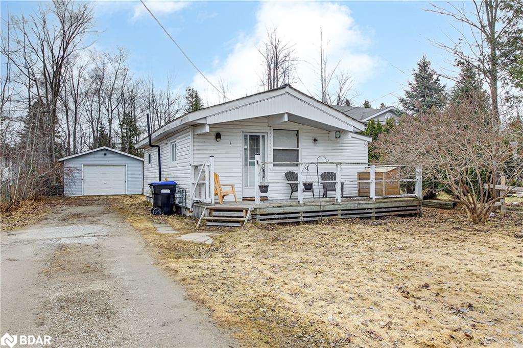 7 60th Street S Property Photo 4
