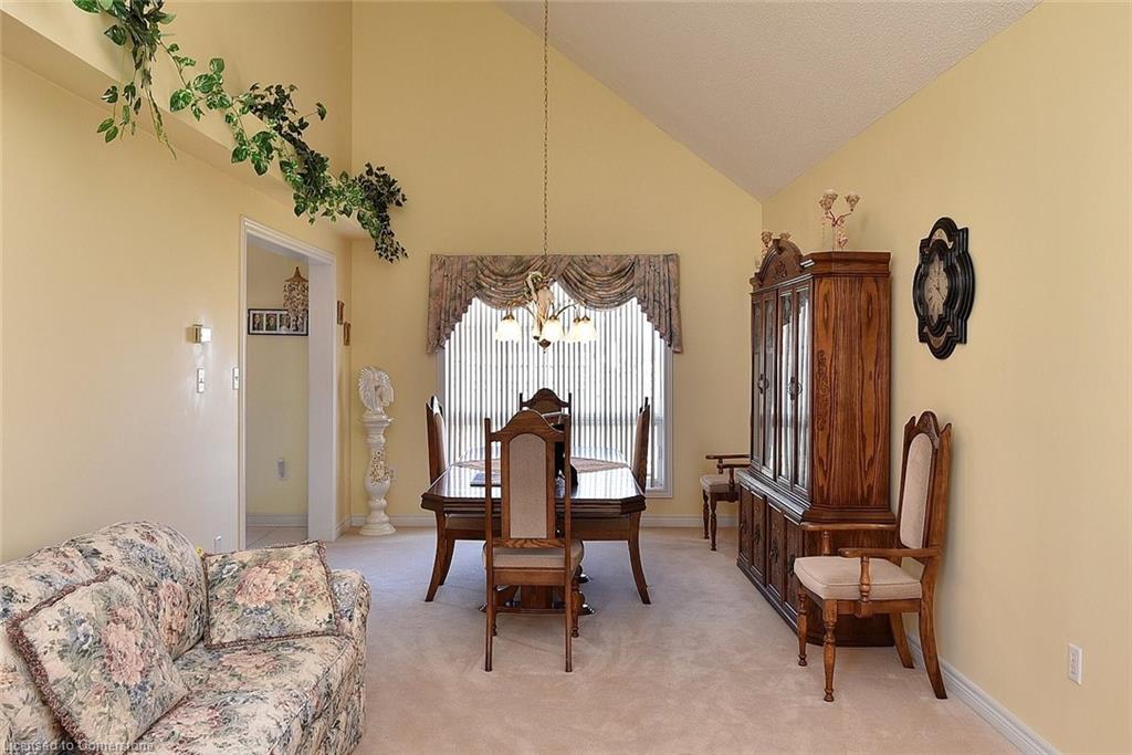 13 Chianti Crescent Property Photo 13