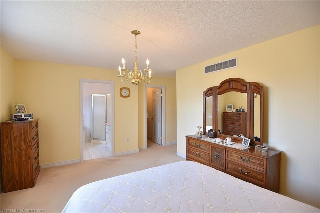 13 Chianti Crescent Property Photo 22
