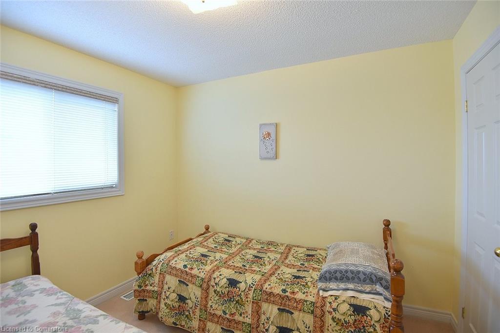 13 Chianti Crescent Property Photo 27