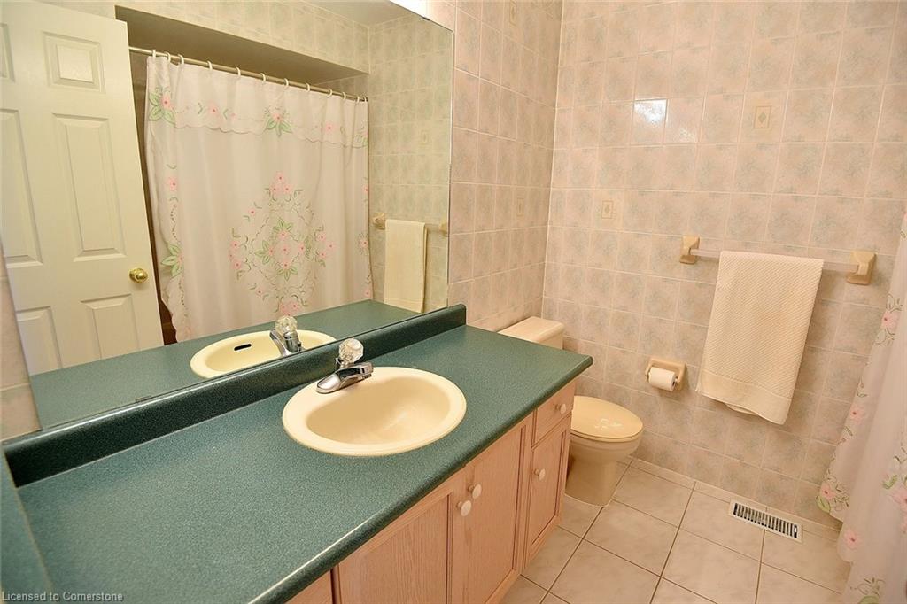 13 Chianti Crescent Property Photo 28