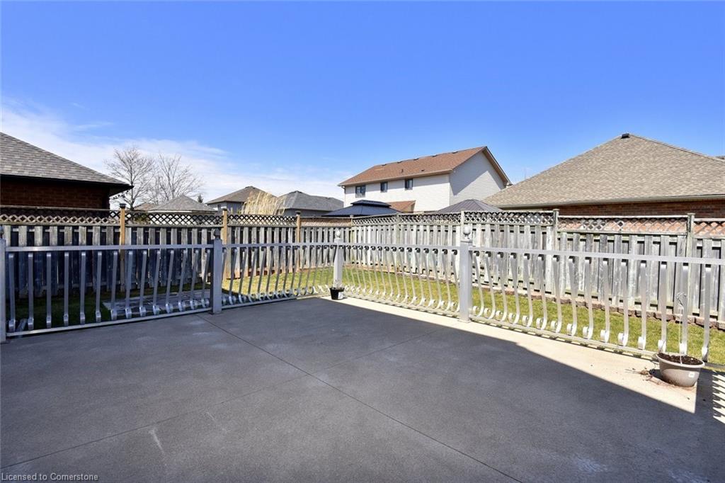 13 Chianti Crescent Property Photo 30