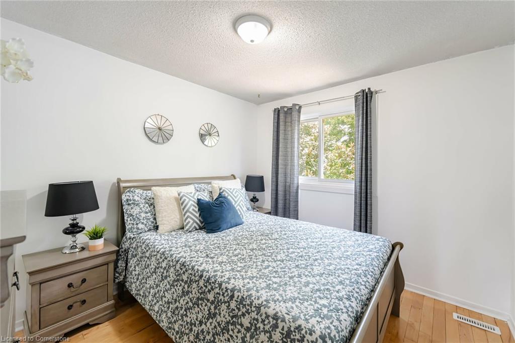 128 Fanshawe Drive Property Photo 21
