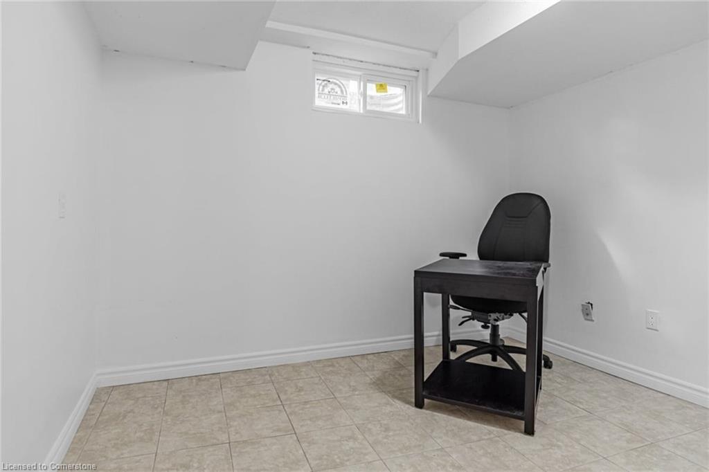 128 Fanshawe Drive Property Photo 26