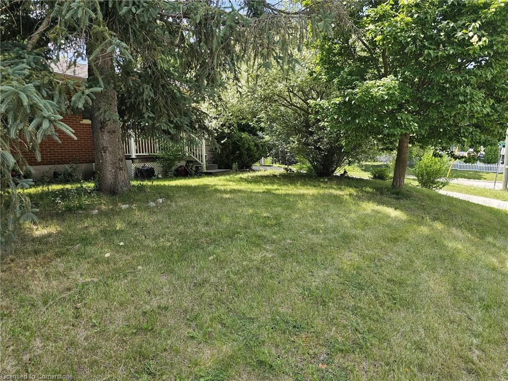 168 Winston Boulevard Property Photo 3