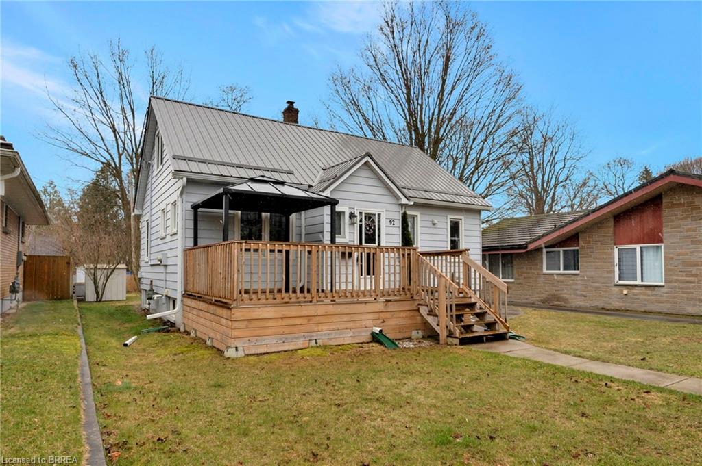 92 Pine Street Property Photo