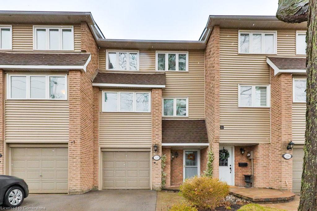 2278 Marine Drive Property Photo