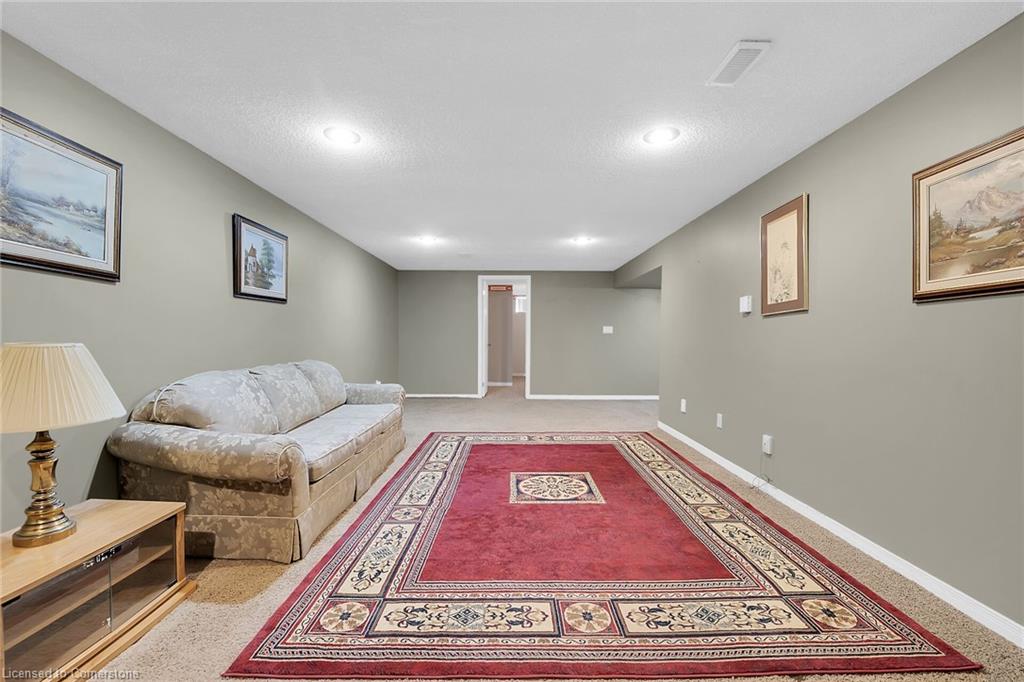 9 Gavin Drive Property Photo 28