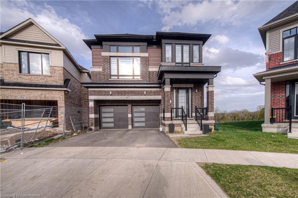 67 Crossmore Crescent Property Photo