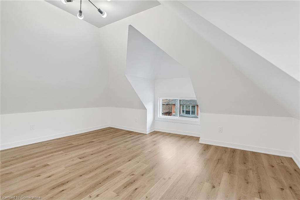 184 Burris Street Property Photo 33