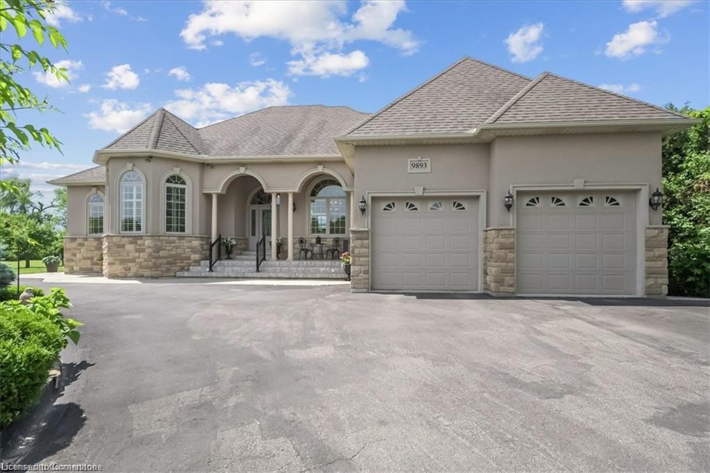 9893 Dickenson Road W Property Photo 1