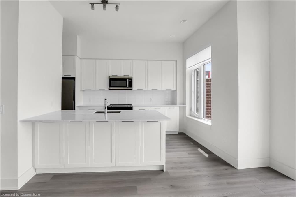 70 Windward Drive Property Photo 13