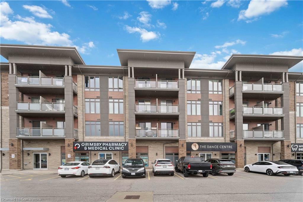 208-520 North Service Road Property Photo 1