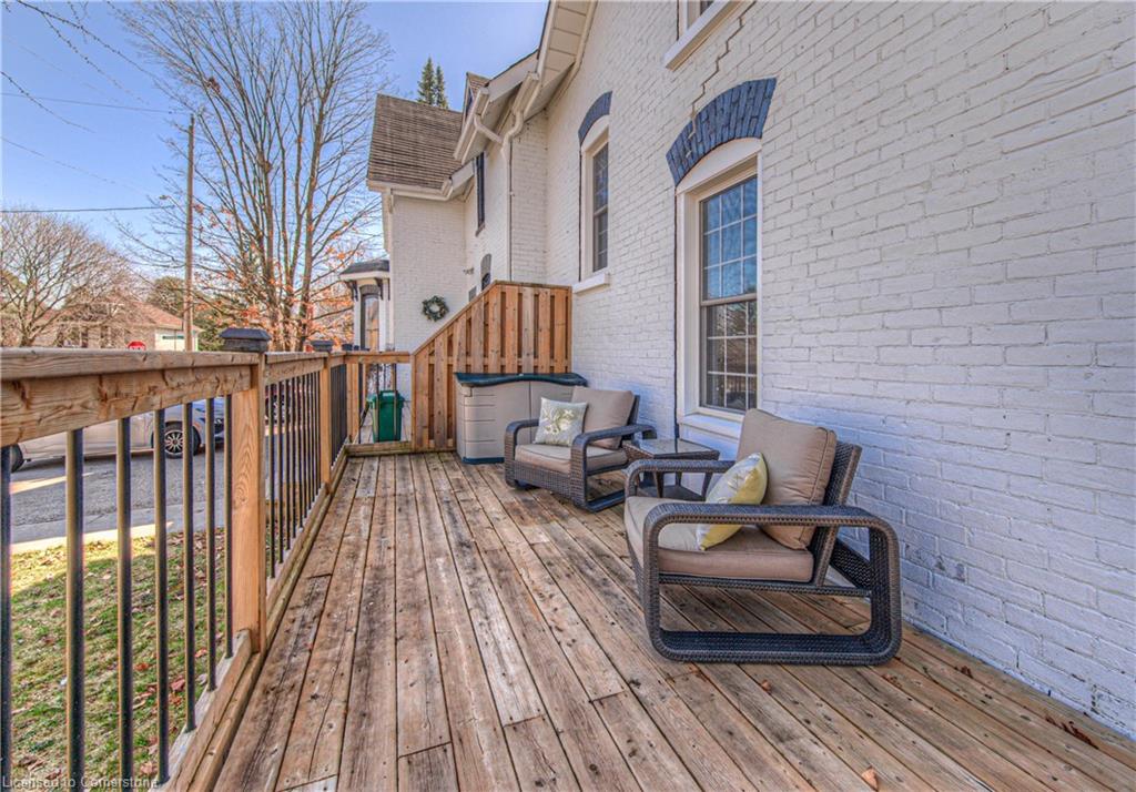 40 John Street Property Photo 3
