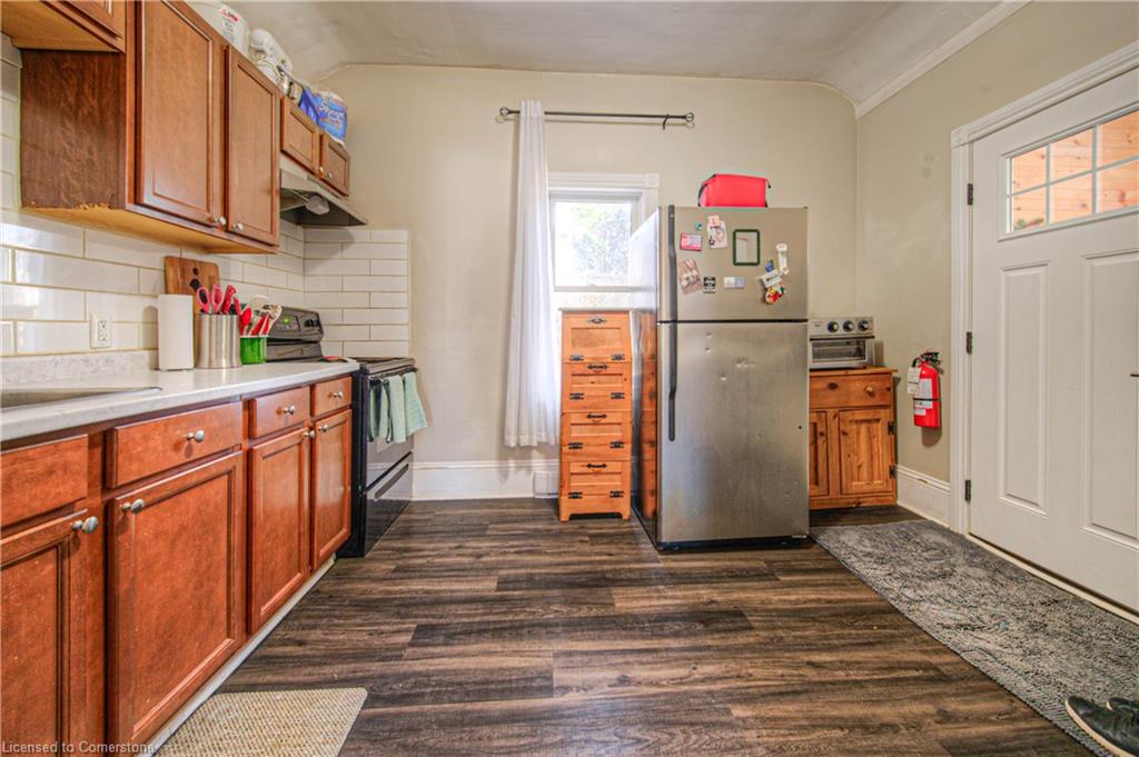 40 John Street Property Photo 7