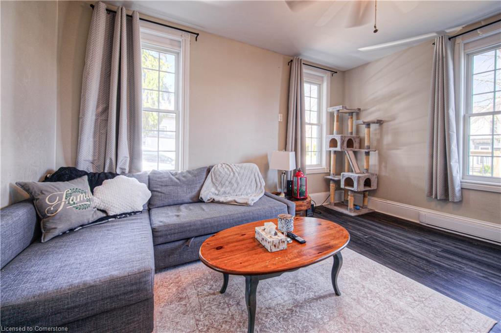 40 John Street Property Photo 8